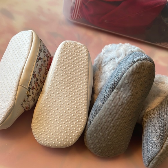 NWOT Baby Toddler Girls Shoes 2 pair - Picture 4 of 6